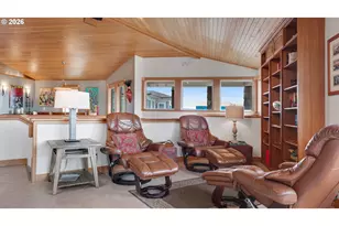 865 SW Portland Ave, Bandon, OR 97411 - Photo 10