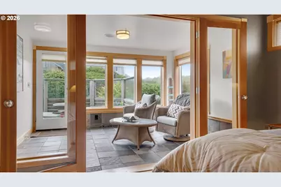 865 SW Portland Ave, Bandon, OR 97411 - Photo 28