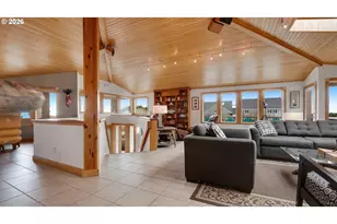 865 SW Portland Ave, Bandon, OR 97411 - Photo 12