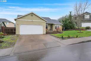 6050 Pebble Ct, Springfield, OR 97478 - Photo 4