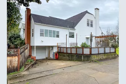 342 W Chapman Ave, Roseburg, OR 97470 - Photo 26