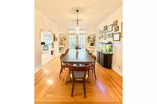 342 W Chapman Ave, Roseburg, OR 97470 - Photo 4