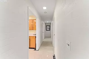 91247 N Willamette St, Eugene, OR 97408 - Photo 10