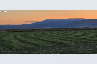 22566 Hwy 140, Adel, OR 97620 - Photo 18
