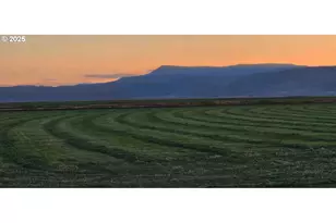 22566 Hwy 140, Adel, OR 97620 - Photo 18