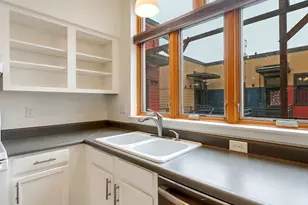 2525 N Killingsworth St, Portland, OR 97217 - Photo 10