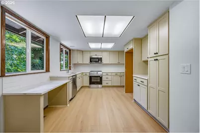 22755 SE Kingswood Ct, Damascus, OR 97089 - Photo 18