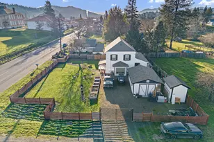 777 Oak St, Oakland, OR 97462 - Photo 42