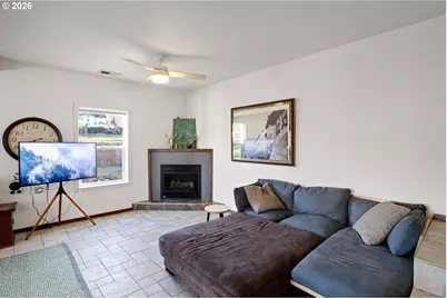 777 Oak St, Oakland, OR 97462 - Photo 14