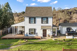 777 Oak St, Oakland, OR 97462 - Photo 2