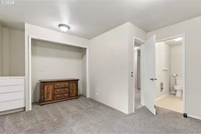 2090 Graham Dr, Eugene, OR 97405 - Photo 24