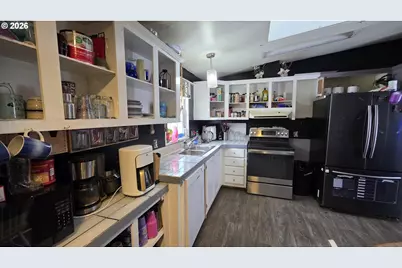 385 Woodland Rd, Goldendale, WA 98620 - Photo 14