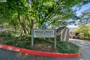 44 Eagle Crest Dr, Lake Oswego, OR 97035 - Photo 1