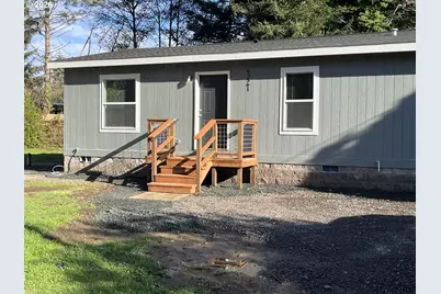 [Address not provided], Coos Bay, OR 97420 - Photo 2