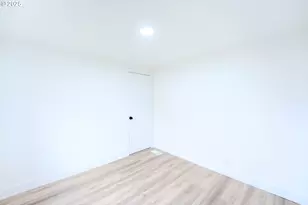 3370 Maple St, Hubbard, OR 97032 - Photo 22