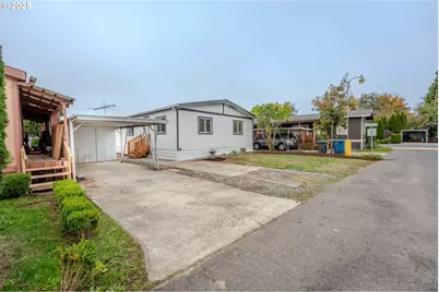 3370 Maple St #44, Hubbard, OR 97032 - Photo 2