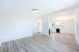 3370 Maple St, Hubbard, OR 97032 - Photo 14