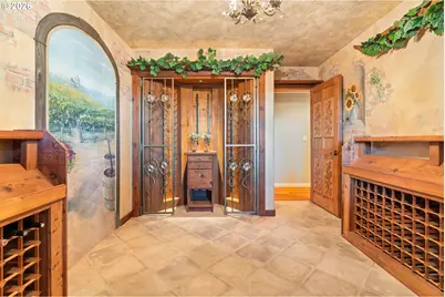 5555 Summit St, West Linn, OR 97068 - Photo 36