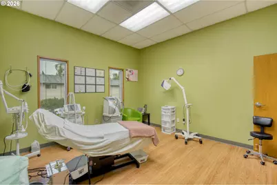 [Address not provided], Tigard, OR 97223 - Photo 8