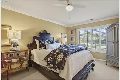 14609 NW Blackthorne Ln, Portland, OR 97229 - Photo 32