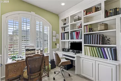 14609 NW Blackthorne Ln, Portland, OR 97229 - Photo 26