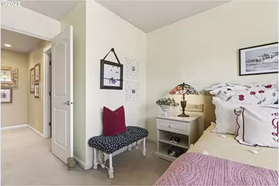 14609 NW Blackthorne Ln, Portland, OR 97229 - Photo 38