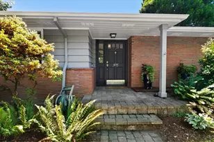 3015 SW Westwood Dr, Portland, OR 97225 - Photo 2