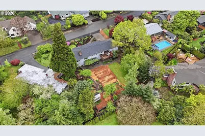 3015 SW Westwood Dr, Portland, OR 97225 - Photo 48