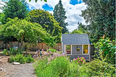 3015 SW Westwood Dr, Portland, OR 97225 - Photo 38