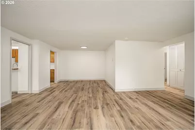 67 Westbrook Way, Eugene, OR 97405 - Photo 6