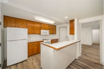 67 Westbrook Way, Eugene, OR 97405 - Photo 8