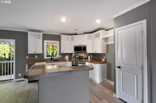 4849 San Francisco Dr, Salem, OR 97305 - Photo 6