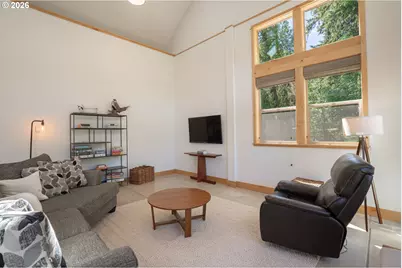 45955 Goodpasture Rd, Vida, OR 97488 - Photo 14