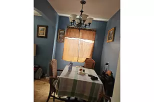 749 SW Washington St, Dallas, OR 97338 - Photo 4