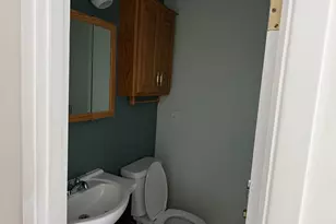 931 SE 5th St, Gresham, OR 97080 - Photo 8