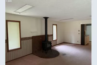 931 SE 5th St, Gresham, OR 97080 - Photo 10
