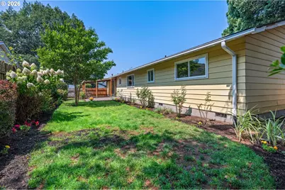 5190 SE Golden Rd, Hillsboro, OR 97123 - Photo 32