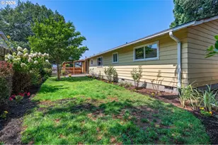 5190 SE Golden Rd, Hillsboro, OR 97123 - Photo 32