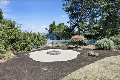 1267 Kenray Loop, Springfield, OR 97477 - Photo 30