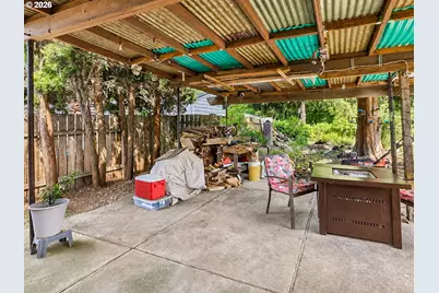 2118 SE 110th Ave, Portland, OR 97216 - Photo 30