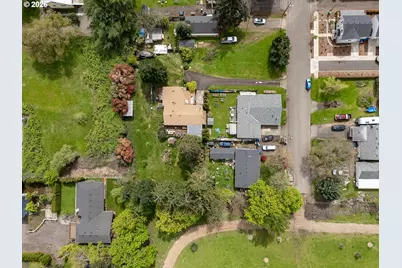 2118 SE 110th Ave, Portland, OR 97216 - Photo 36