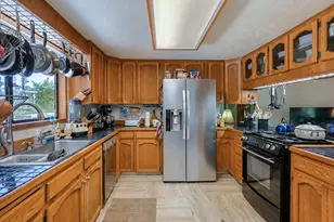 2118 SE 110th Ave, Portland, OR 97216 - Photo 18