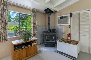 2118 SE 110th Ave, Portland, OR 97216 - Photo 8