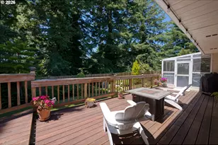1099 Parkview Dr, Brookings, OR 97415 - Photo 32