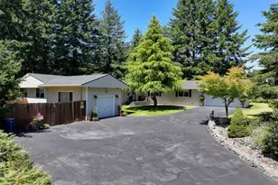1099 Parkview Dr, Brookings, OR 97415 - Photo 36