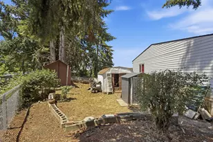 2145 31st St, Springfield, OR 97477 - Photo 36