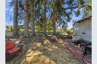 2145 31st St #39, Springfield, OR 97477 - Photo 32