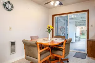 6943 SE Tenino St, Portland, OR 97206 - Photo 8