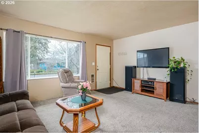 6943 SE Tenino St, Portland, OR 97206 - Photo 6