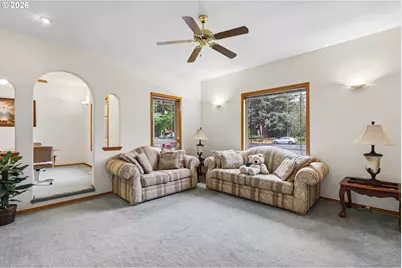 19301 Sunnyridge Ct, Oregon City, OR 97045 - Photo 24